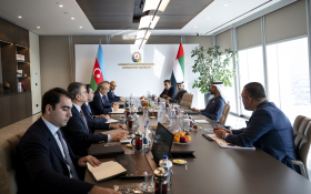 Zayed bin Hamdan meets Azerbaijan’s Minister of Economy